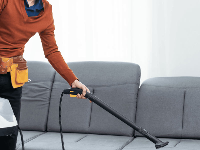 Post Instagram Limpeza de Sofá Azul e Branco